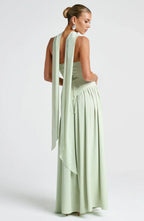 Vestido maxi mulher corpete sem alças com fenda lateral elegante