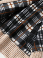 Cardigan homem malha canelada fecho completo gola alta