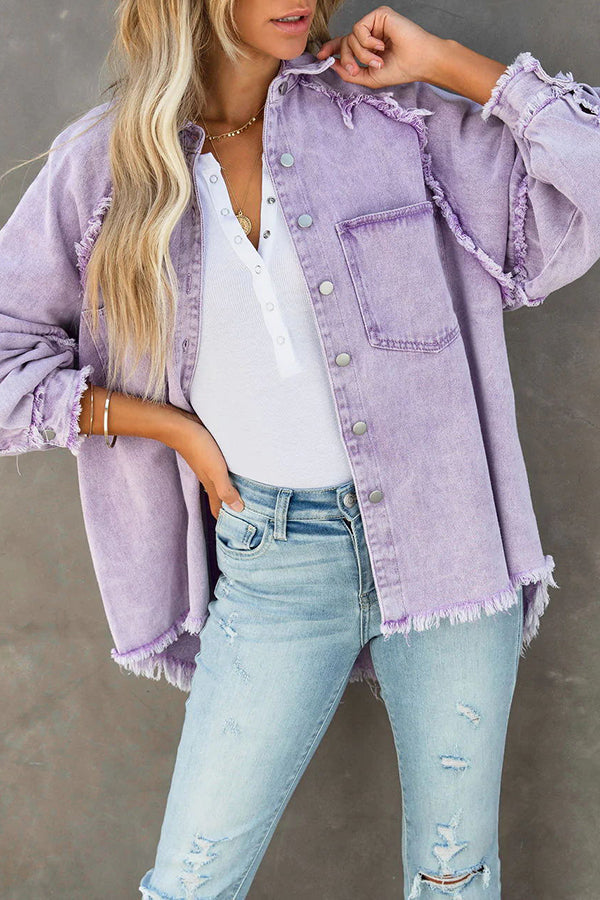 Jaqueta jeans oversized com franjas decorativas estilo casual feminino