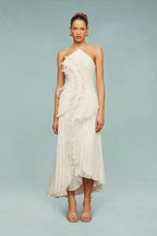 Vestido longo de cerimónia com folhos horizontais e decote halter, comprimento maxi